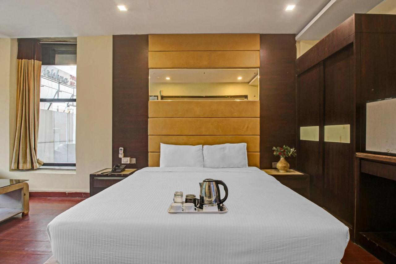فندق حيدر أبادفي  Oyo Townhouse 707 Grand Krishna المظهر الخارجي الصورة