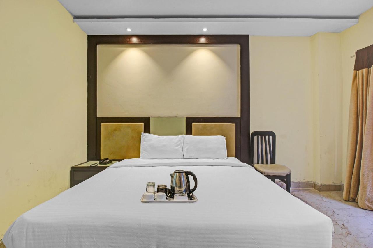 فندق حيدر أبادفي  Oyo Townhouse 707 Grand Krishna المظهر الخارجي الصورة