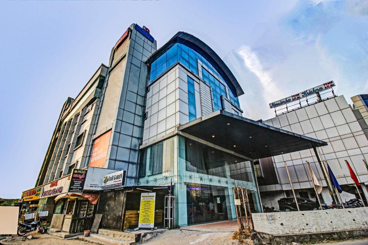 فندق حيدر أبادفي  Oyo Townhouse 707 Grand Krishna المظهر الخارجي الصورة