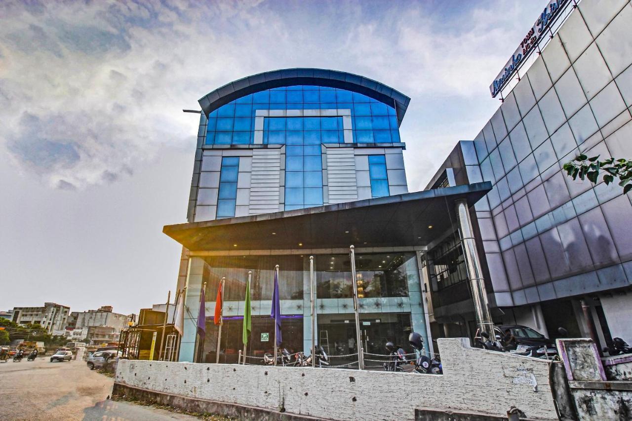 فندق حيدر أبادفي  Oyo Townhouse 707 Grand Krishna المظهر الخارجي الصورة