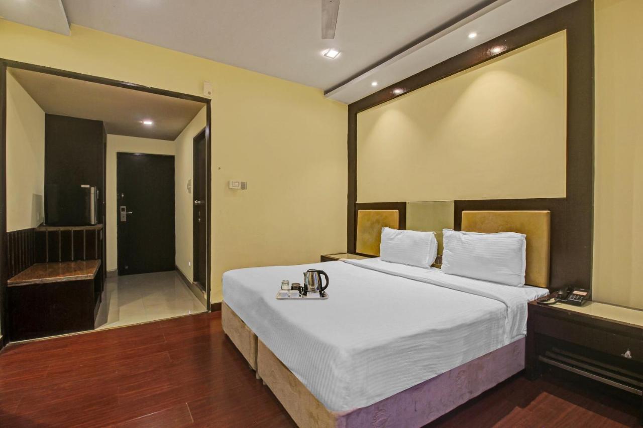 فندق حيدر أبادفي  Oyo Townhouse 707 Grand Krishna المظهر الخارجي الصورة
