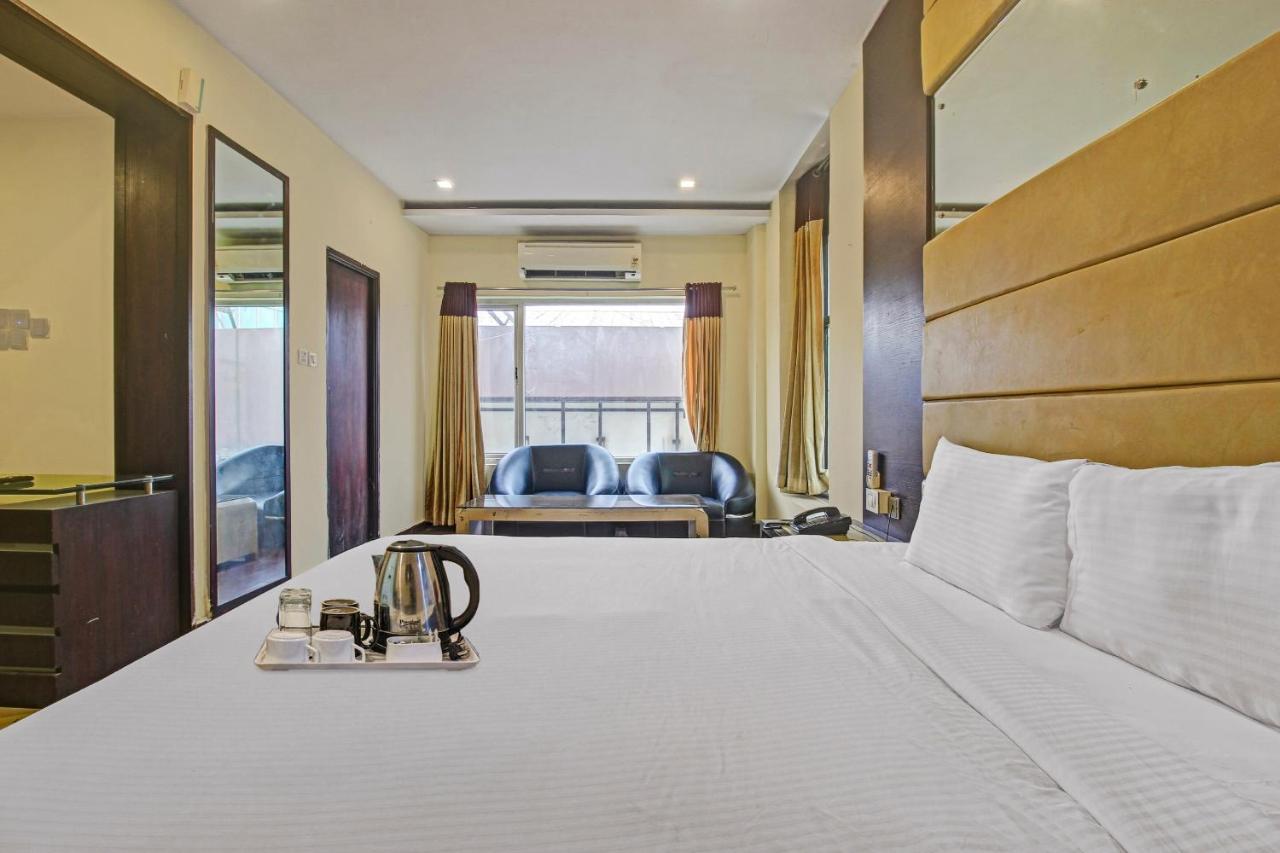 فندق حيدر أبادفي  Oyo Townhouse 707 Grand Krishna المظهر الخارجي الصورة